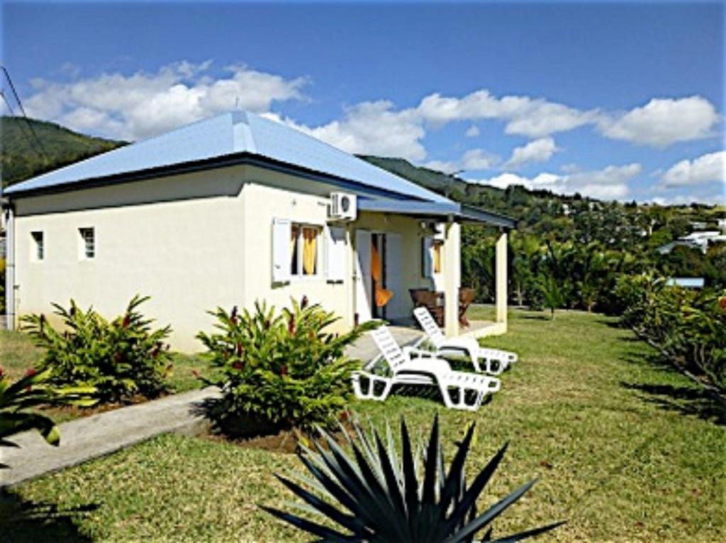 Les Bungalows Du Mont-Auban Sainte-Clotilde المظهر الخارجي الصورة