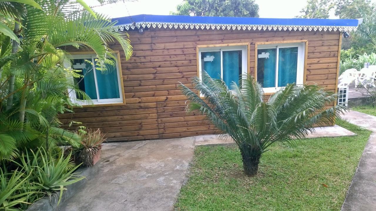 Les Bungalows Du Mont-Auban Sainte-Clotilde المظهر الخارجي الصورة